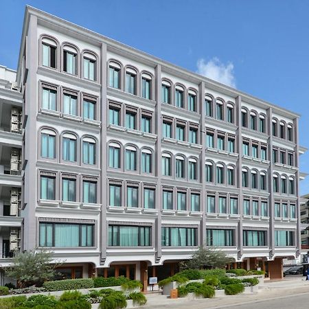 Vst Punnawithi Hotel Bangkok Bagian luar foto