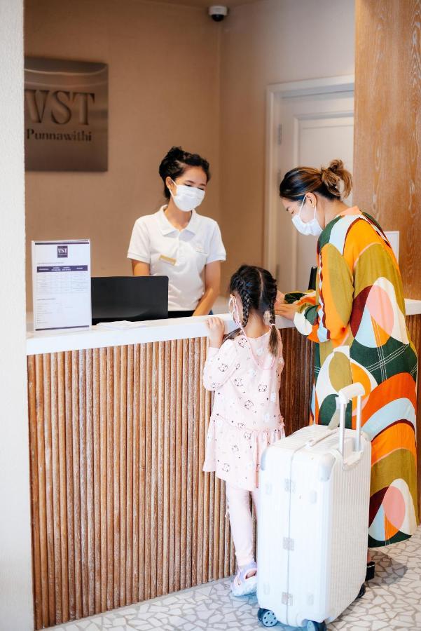 Vst Punnawithi Hotel Bangkok Bagian luar foto