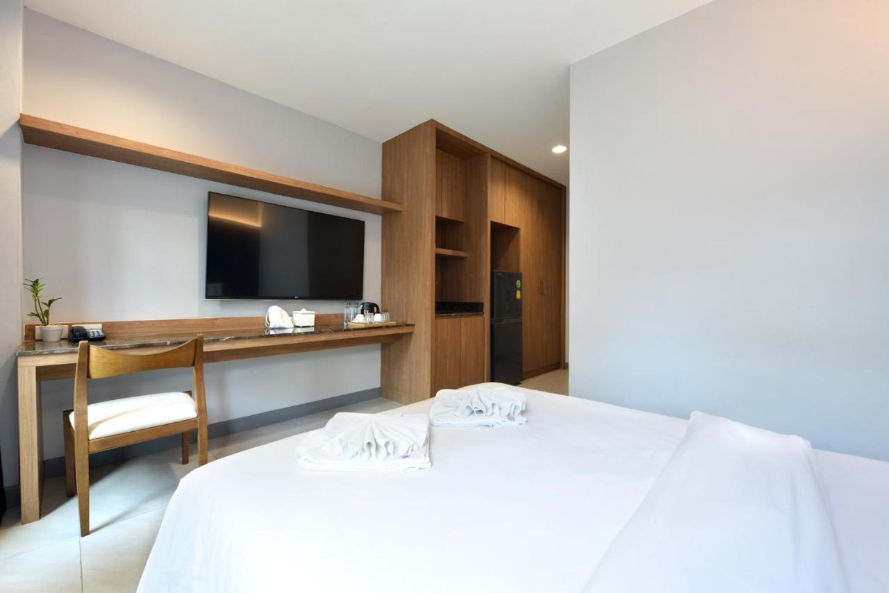 Vst Punnawithi Hotel Bangkok Bagian luar foto