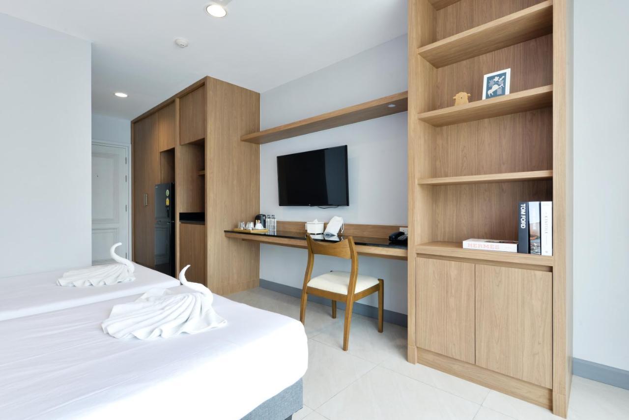 Vst Punnawithi Hotel Bangkok Bagian luar foto